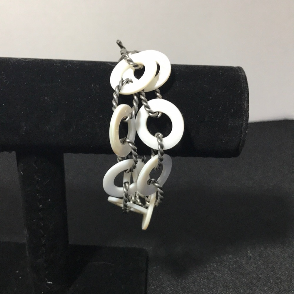 Sandy Bracelet by Premier Designs